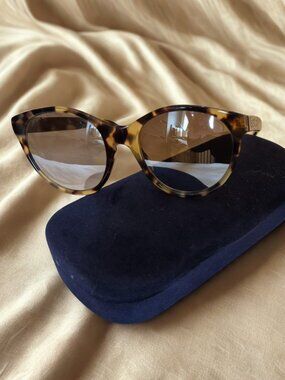 Gucci Tortoiseshell Sunglasses – Mirror Lenses | Never Worn